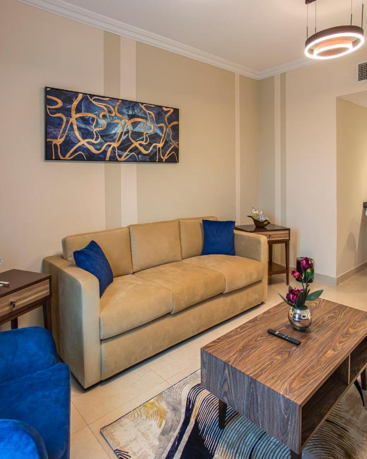 Viola Hotel Apartments シャルジャ エクステリア 写真