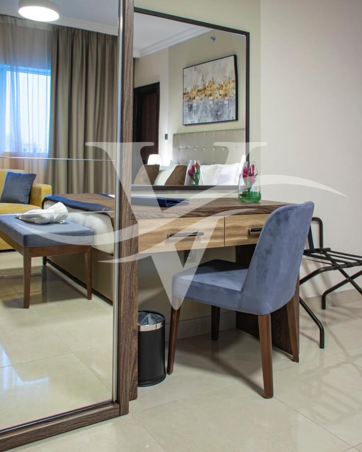 Viola Hotel Apartments シャルジャ エクステリア 写真
