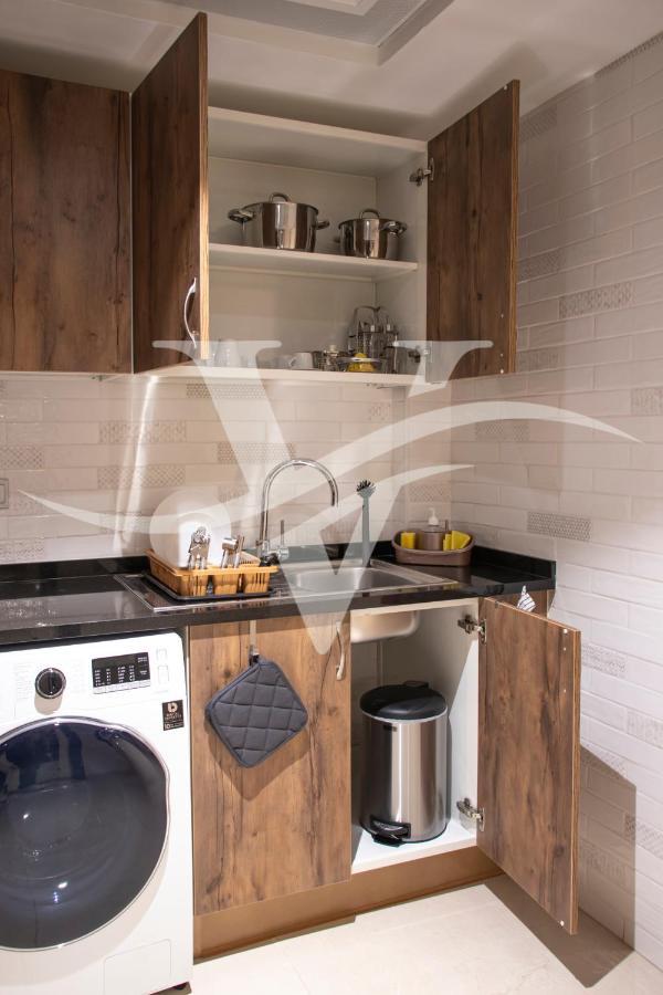 Viola Hotel Apartments シャルジャ エクステリア 写真